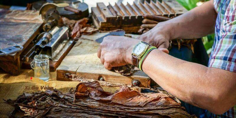 Xì gà Việt Nam thủ công và máy